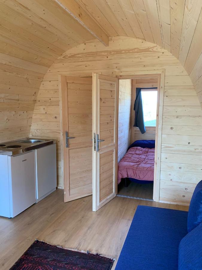 Bungalow 3 Personas - Camping Playa De Tapia 타피아 데 카사리에고 외부 사진